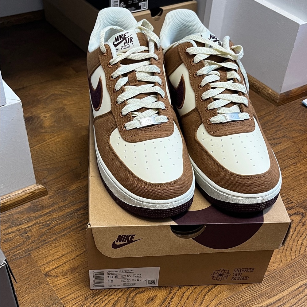 Nike Air Force 1 ‘07 LV8 1